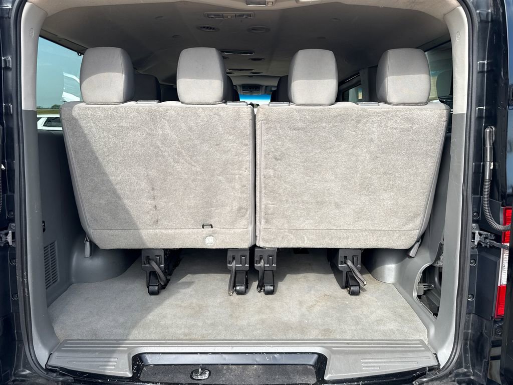 Used 2021 Nissan NV 3500 SV image 11