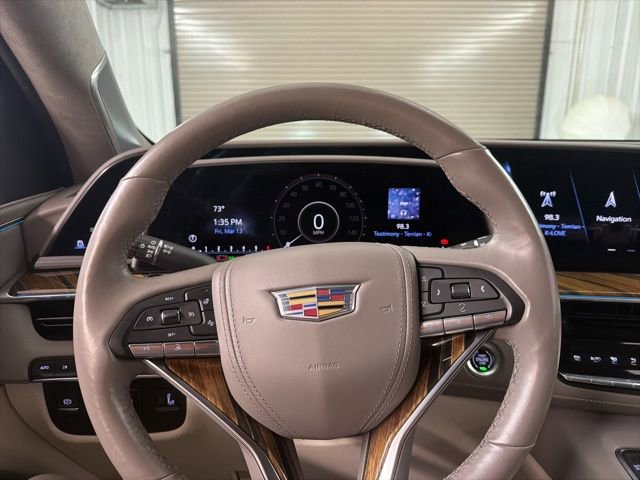 Used 2023 Cadillac Escalade Premium Luxury Platinum image 44
