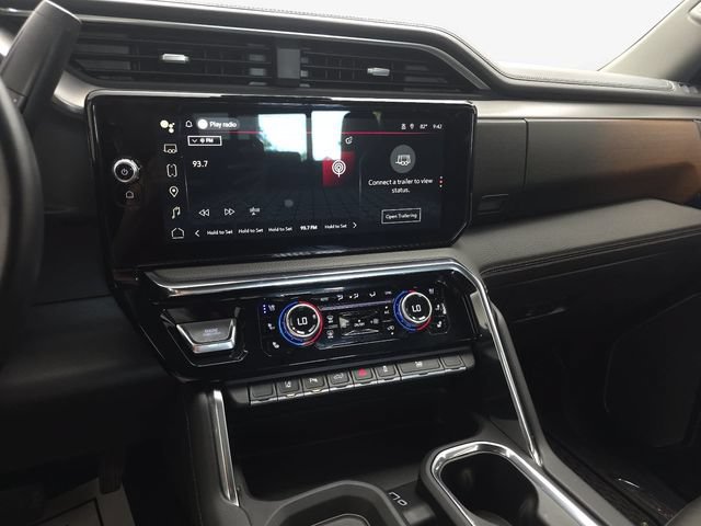 Used 2024 GMC Sierra 3500 Denali w/ Denali Reserve Package AWD/4WD image 20