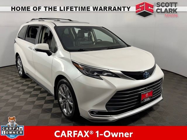 Used 2024 Toyota Sienna Platinum