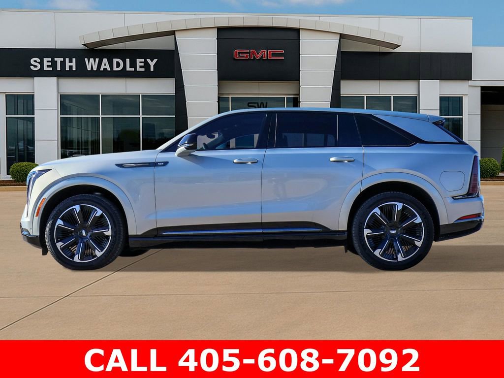 Used 2025 Cadillac Escalade IQ Sport 2 image 4