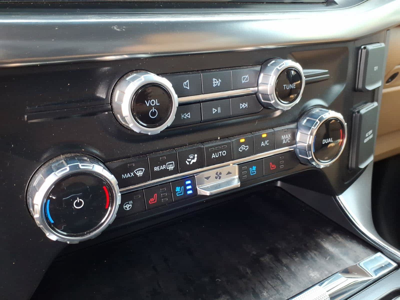 Used 2023 Ford F150 Lariat AWD/4WD image 36