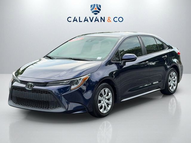 Used 2021 Toyota Corolla LE FWD image 3