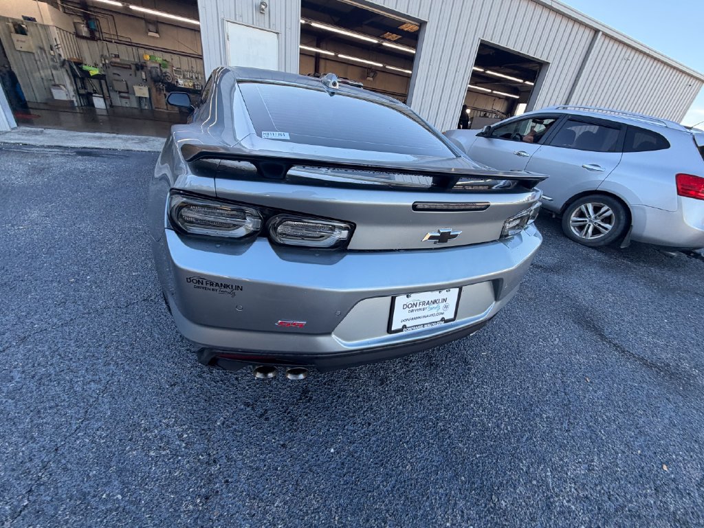 Used 2024 Chevrolet Camaro SS RWD image 4