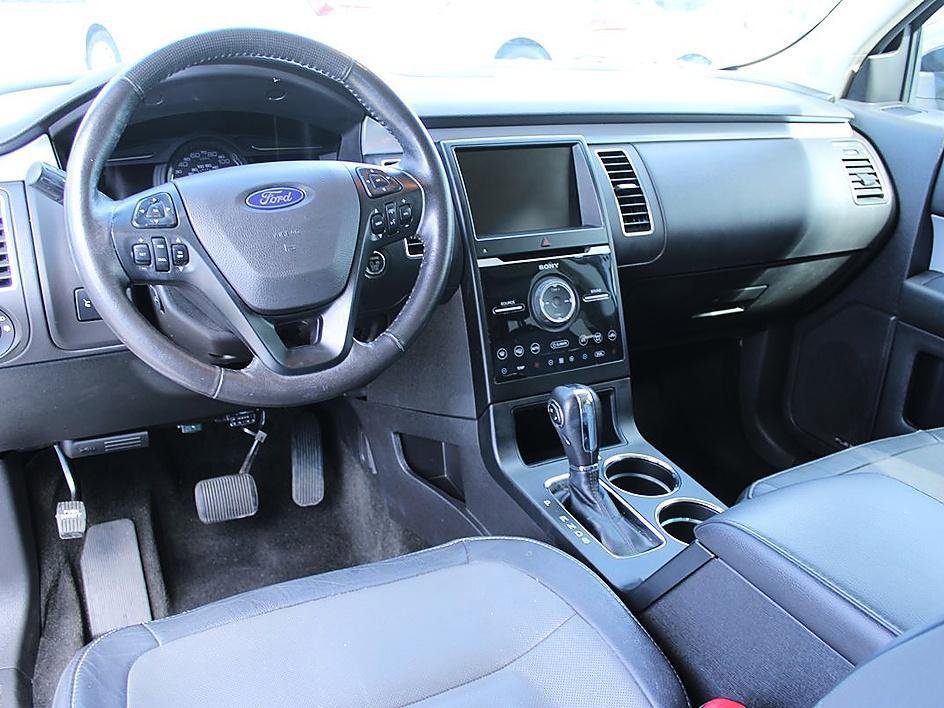 Used 2015 Ford Flex Limited w/ Appearance Package FWD image 19