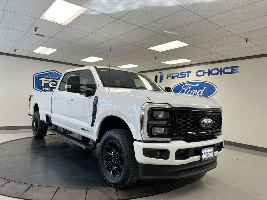 New 2026 Ford F350 4x4 Crew Cab Super Duty image 2