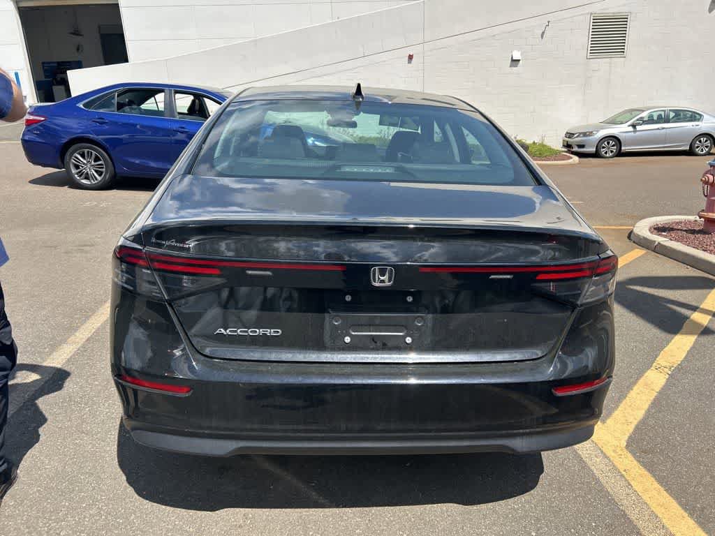 Used 2024 Honda Accord EX image 4