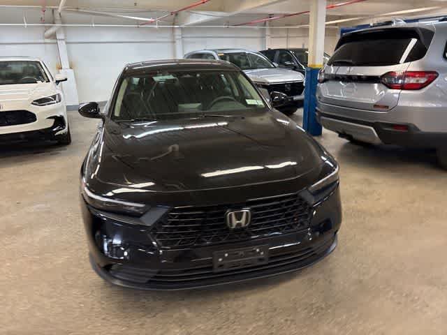 Used 2024 Honda Accord EX image 25