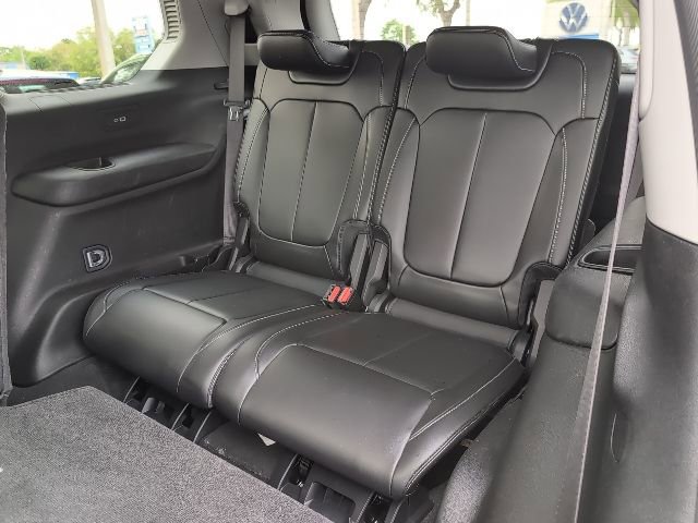 Used 2022 Jeep Grand Cherokee L Limited image 28