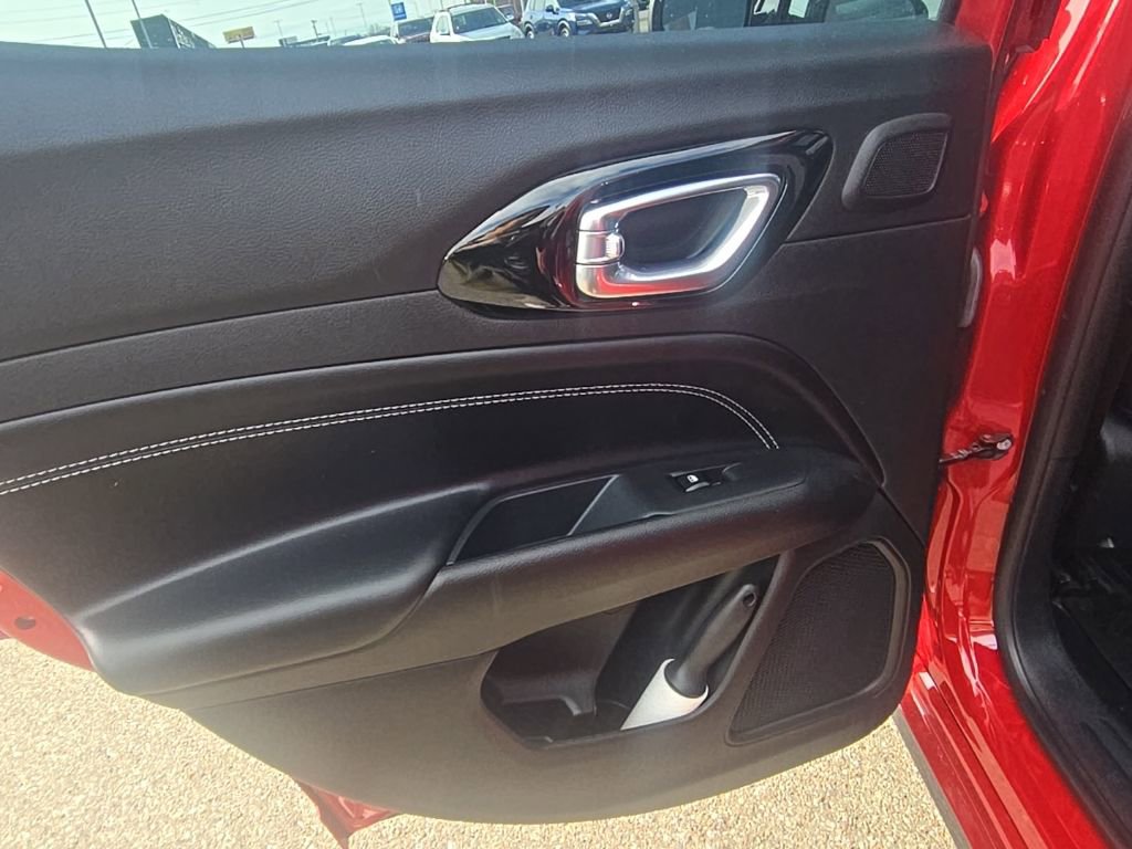 Used 2024 Jeep Compass Limited w/ High Altitude Package image 36