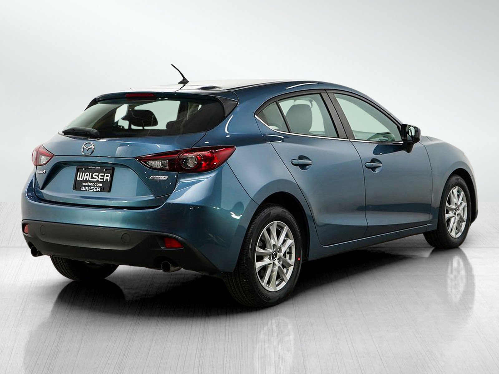 Used 2014 MAZDA MAZDA3 i Touring image 5