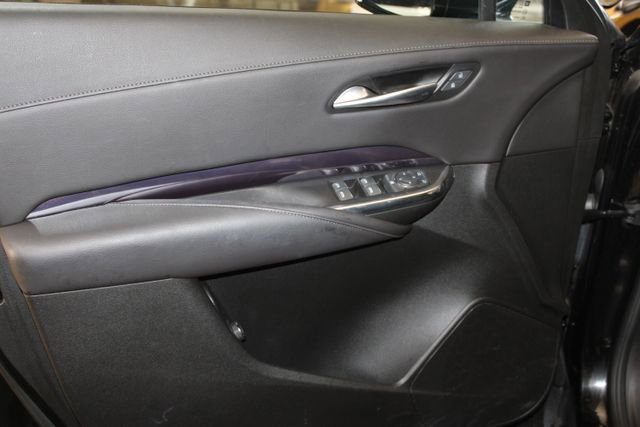 Certified 2023 Cadillac XT4 Luxury w/ Cold Weather Package image 22