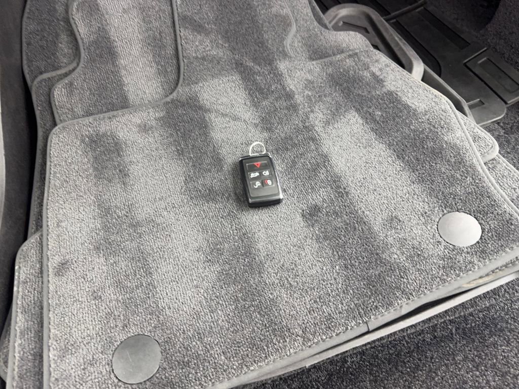 Used 2023 Land Rover Range Rover SE image 82