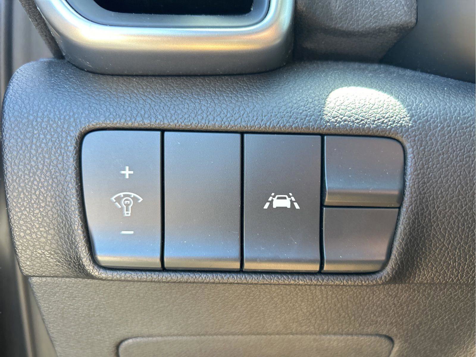 Used 2022 Kia Sportage LX image 26