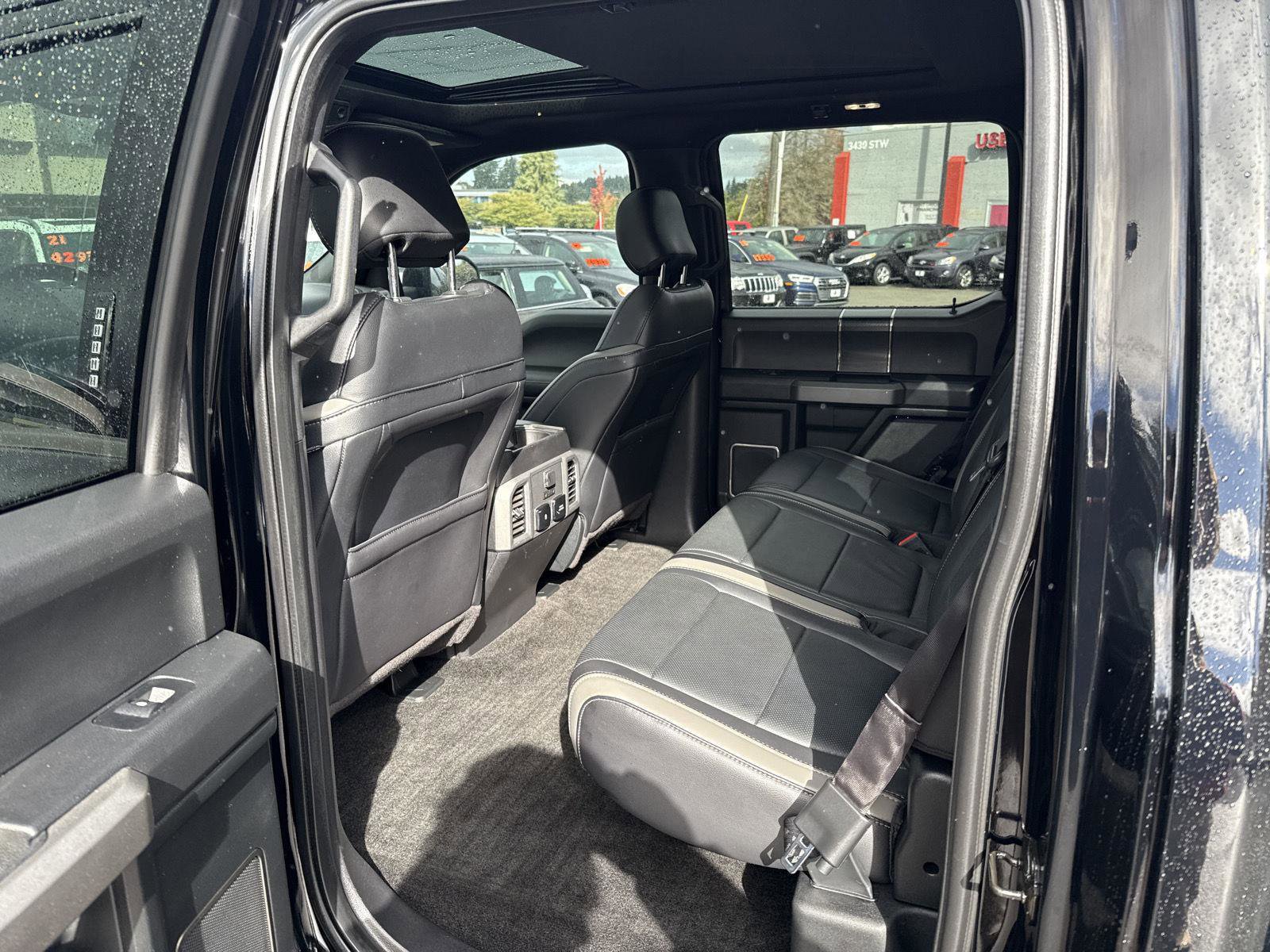 Used 2018 Ford F150 Raptor w/ Equipment Group 802A Luxury image 14