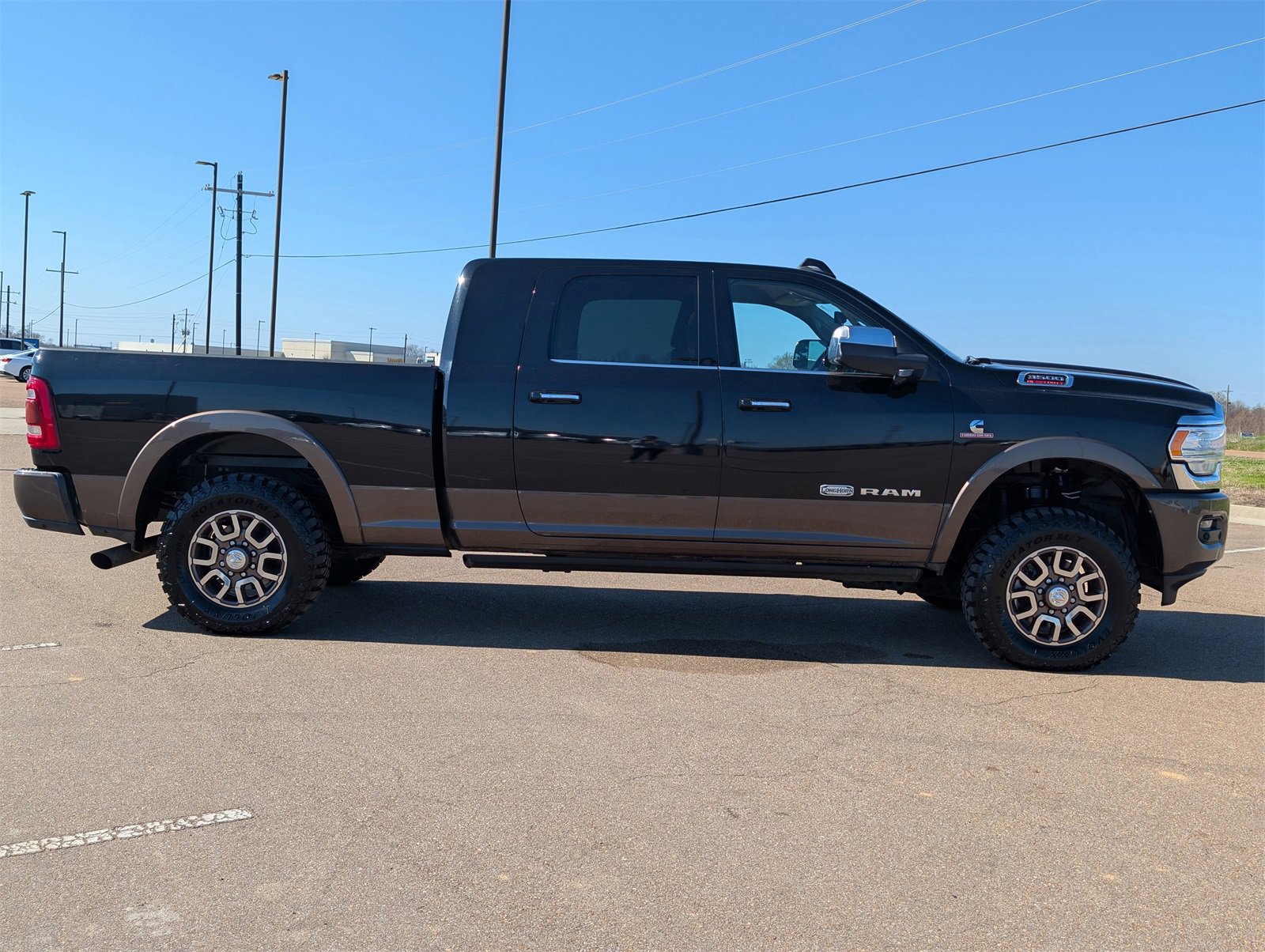 Used 2022 RAM 3500 Limited image 4