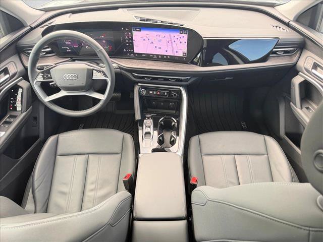 Used 2025 Audi Q5 Premium AWD/4WD image 20