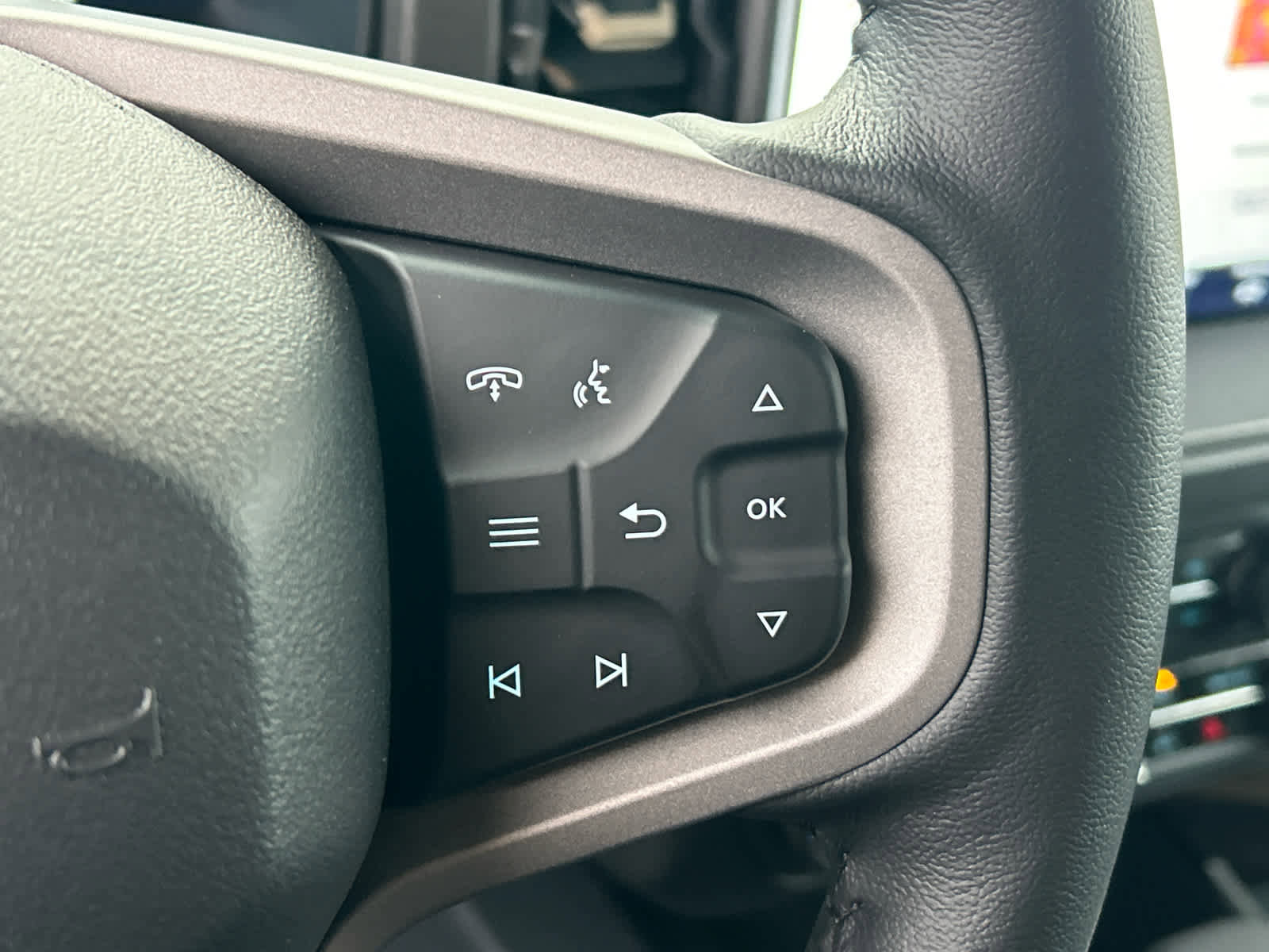 New 2025 Ford Bronco Badlands image 24