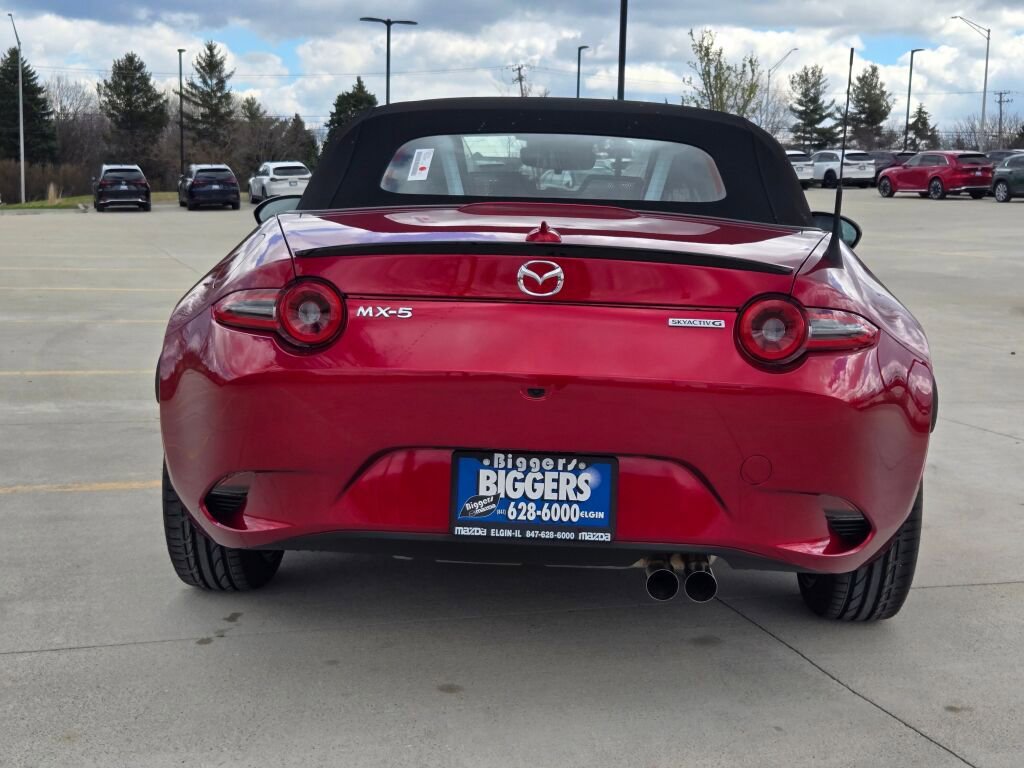 New 2026 MAZDA MX-5 Miata Club w/ Weather Package RWD image 10
