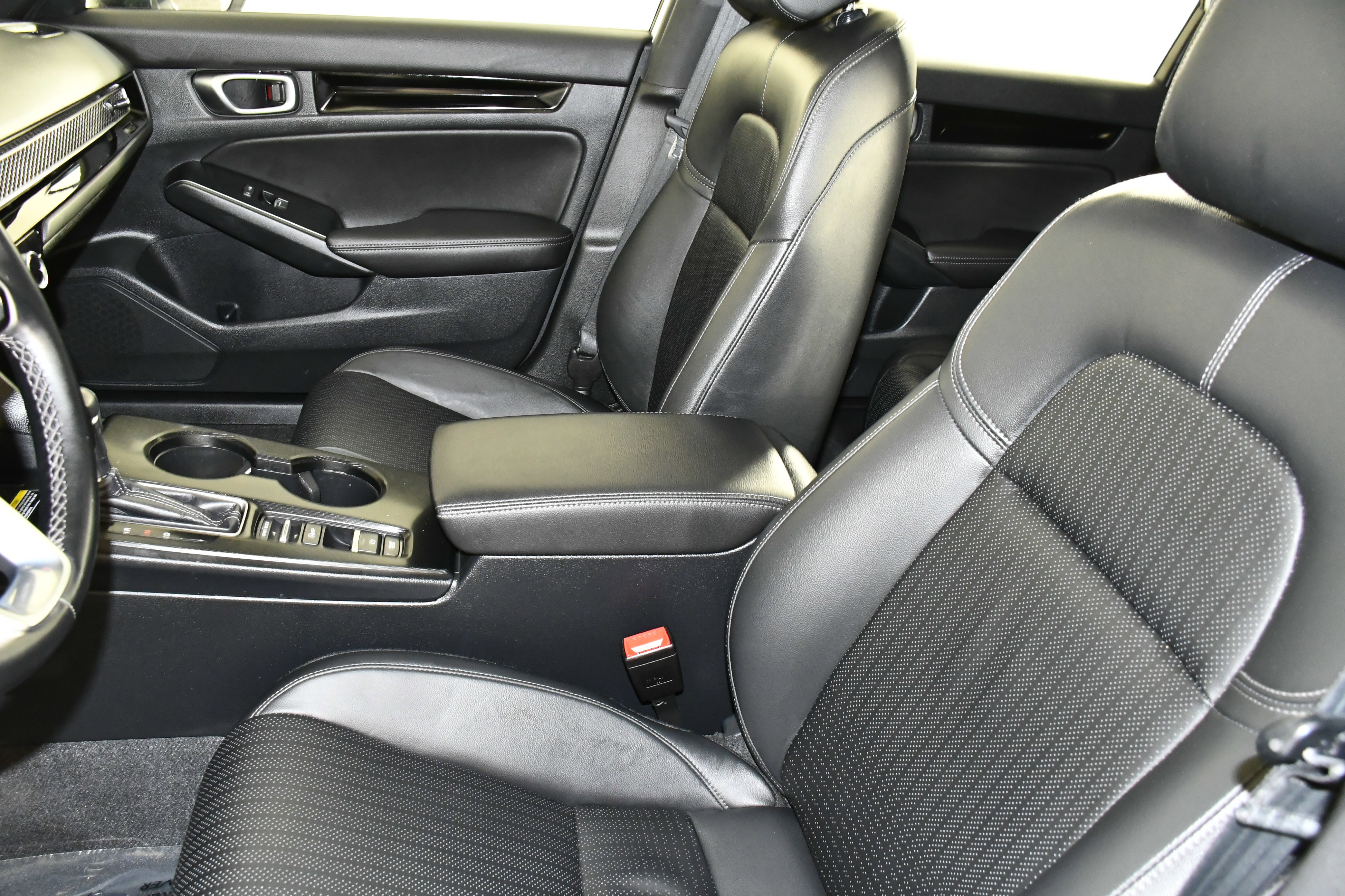Certified 2024 Honda Civic Sport Touring image 37