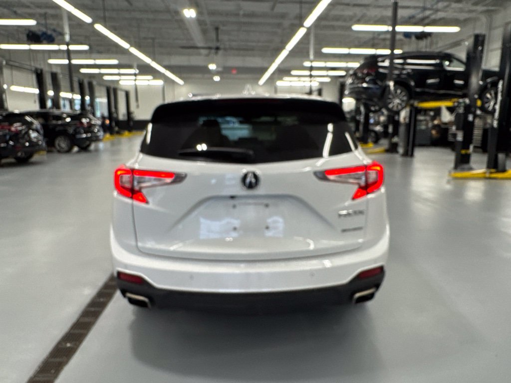 Used 2023 Acura RDX w/ Technology Package AWD/4WD image 4