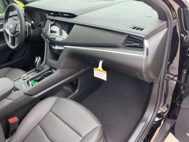 New 2026 Cadillac XT5 Sportv w/ LPO, Floor Liner Package AWD/4WD image 44