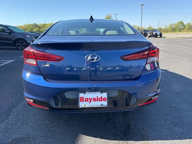 Used 2020 Hyundai Elantra SEL image 11