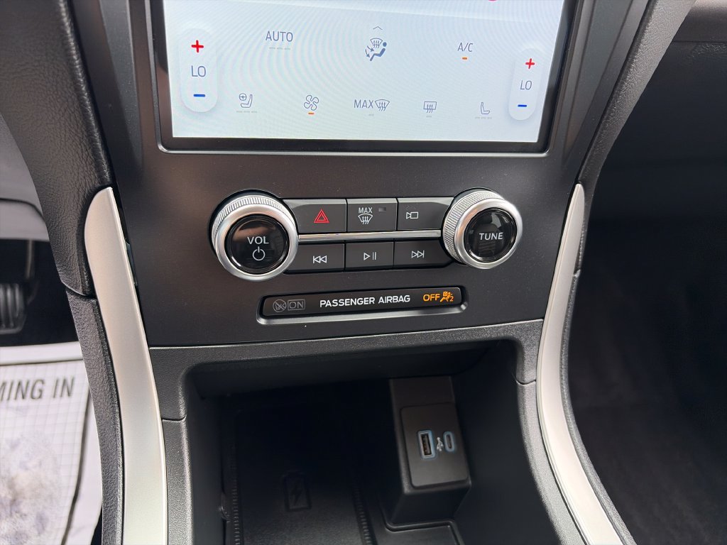 Used 2024 Ford Edge SEL w/ Convenience Package AWD/4WD image 22