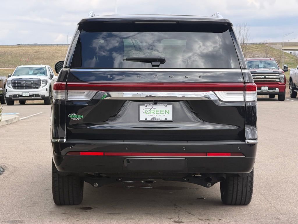 Used 2023 Lincoln Navigator Black Label image 8