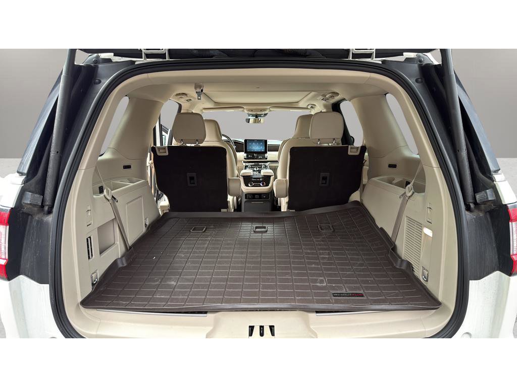 Used 2021 Lincoln Navigator Reserve AWD/4WD image 23
