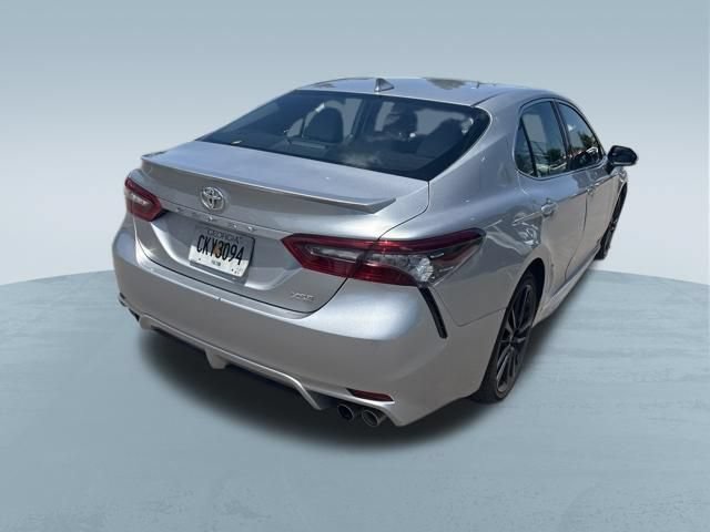 Used 2024 Toyota Camry XSE FWD image 8
