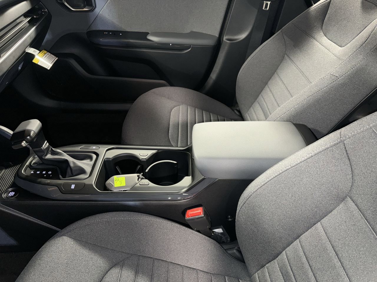 New 2025 Kia K4 EX image 24