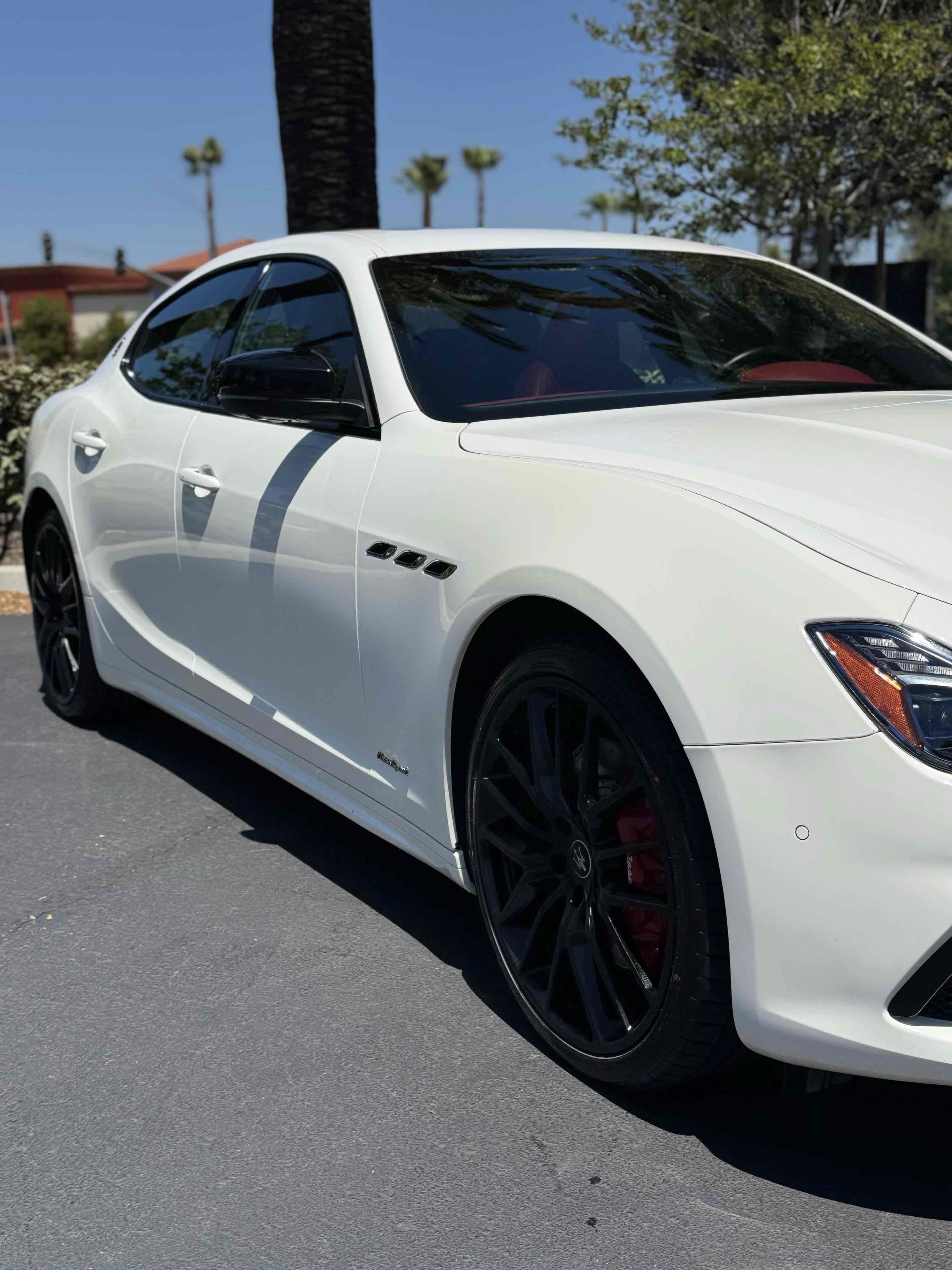 Used 2021 Maserati Ghibli S GranSport RWD image 49