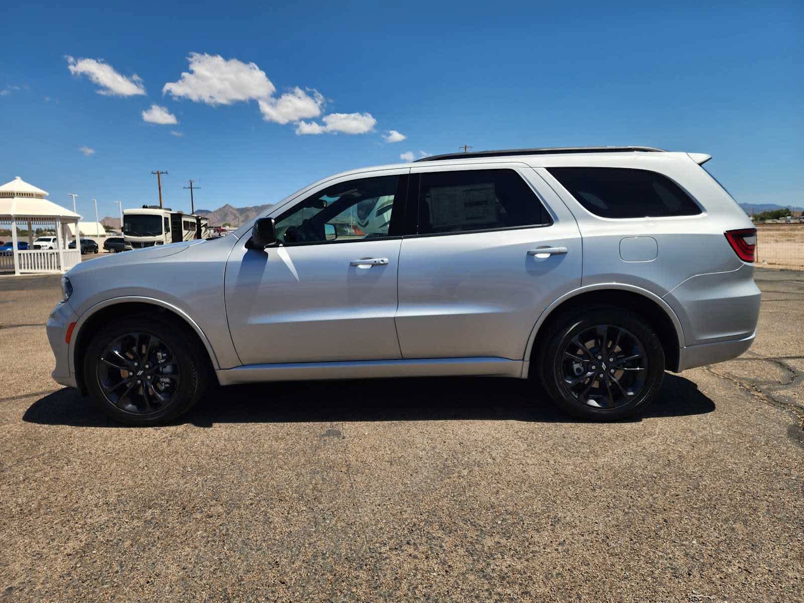 New 2026 Dodge Durango GT w/ Blacktop Package AWD/4WD image 8
