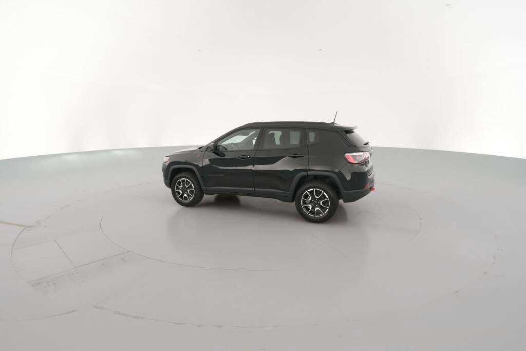 New 2026 Jeep Compass Trailhawk image 7