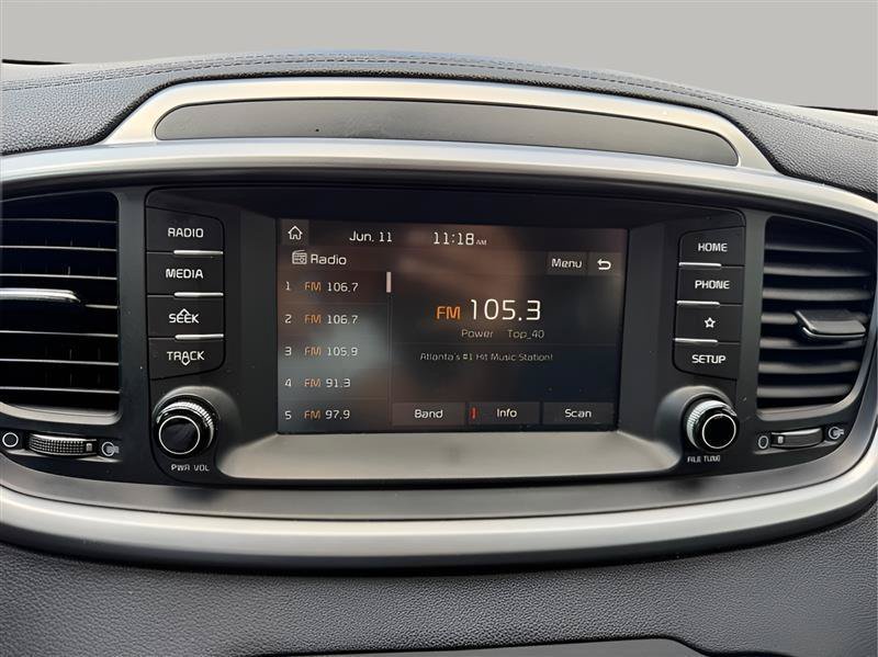 Used 2020 Kia Sorento FWD V6 image 47