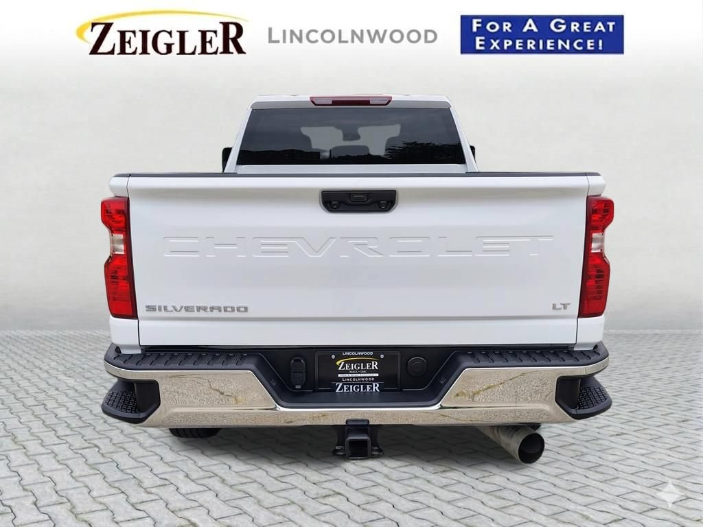 Used 2025 Chevrolet Silverado 2500 LT w/ Convenience Package AWD/4WD image 9
