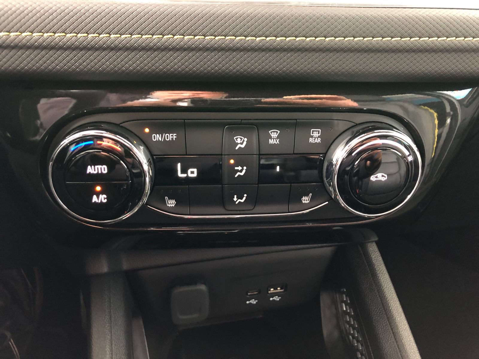 Used 2025 Chevrolet TrailBlazer ACTIV w/ Convenience Package FWD image 27