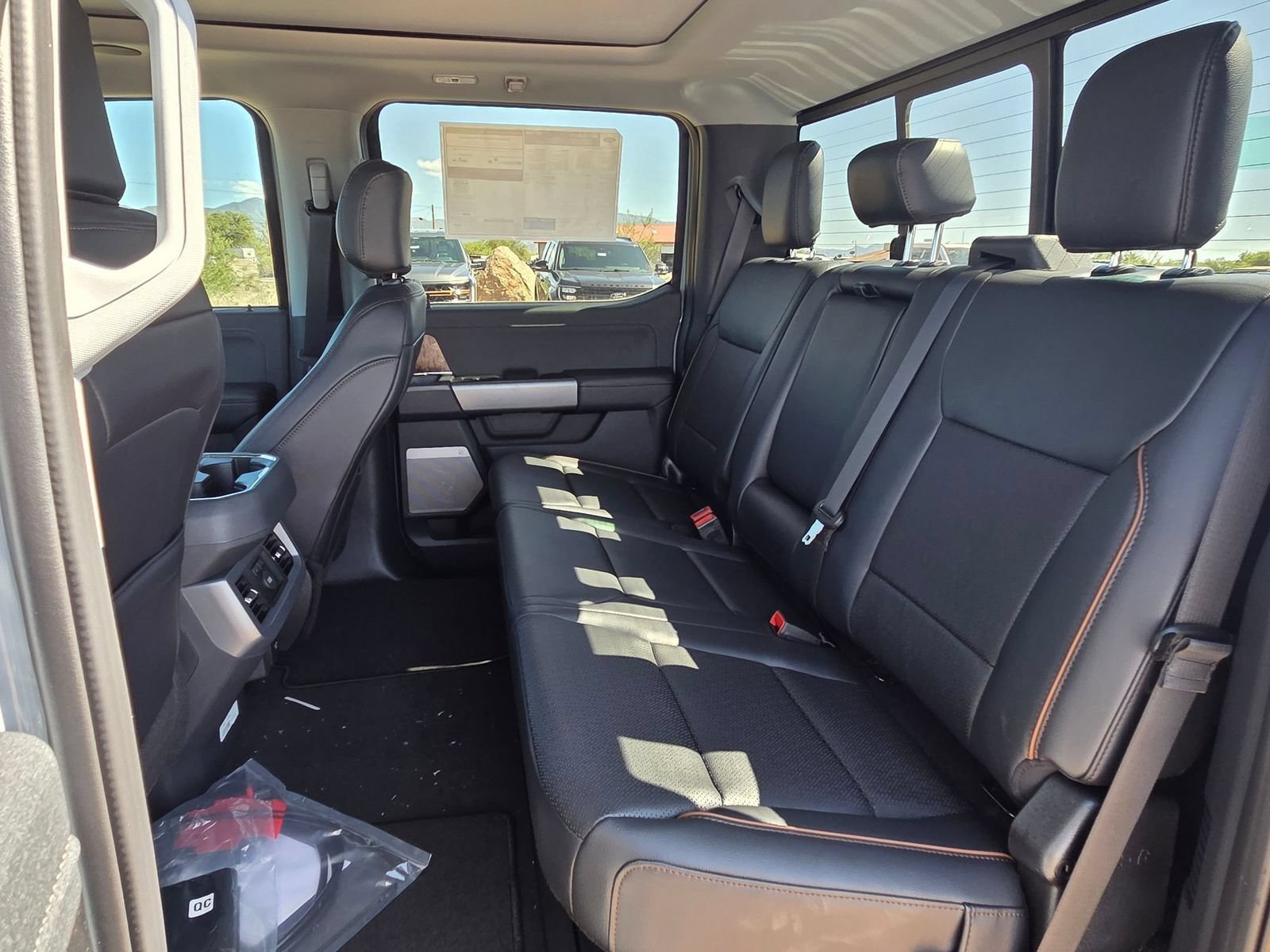 New 2026 Ford F250 Lariat w/ Lariat Ultimate Package AWD/4WD image 25