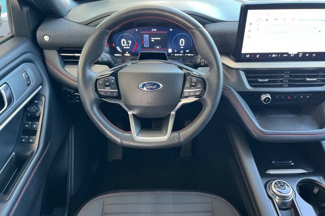Used 2025 Ford Explorer ST-Line RWD image 17