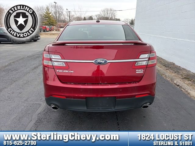 Used 2013 Ford Taurus SEL image 4