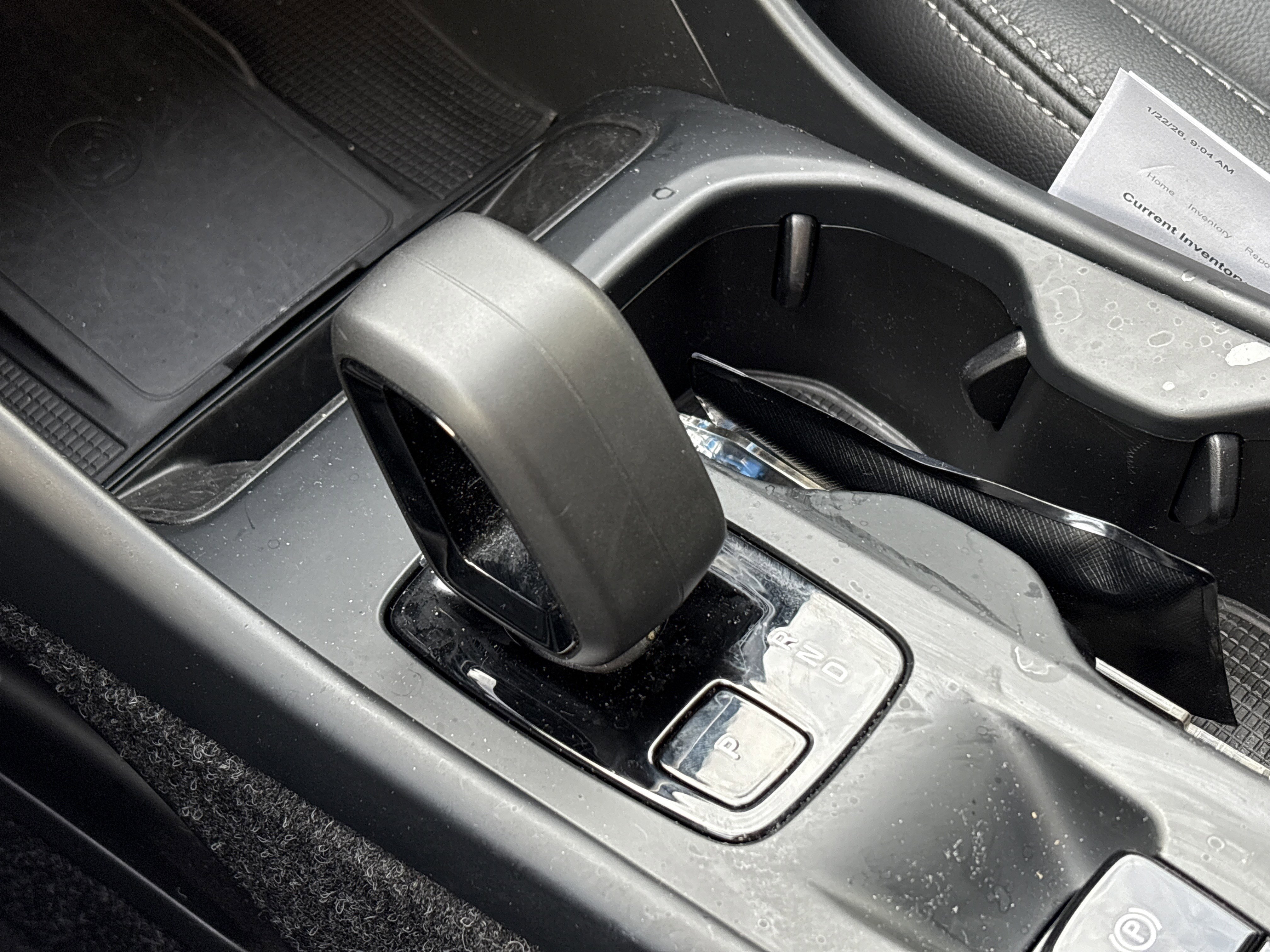 Used 2025 Volvo XC40 B5 Core image 26