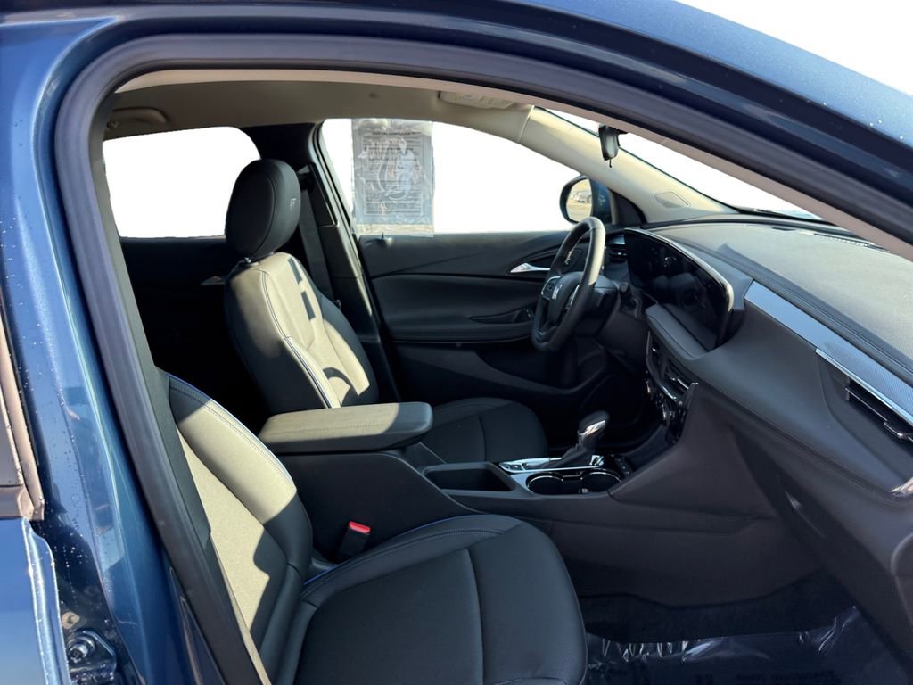 Certified 2026 Buick Encore GX Sport Touring w/ Comfort Package image 17