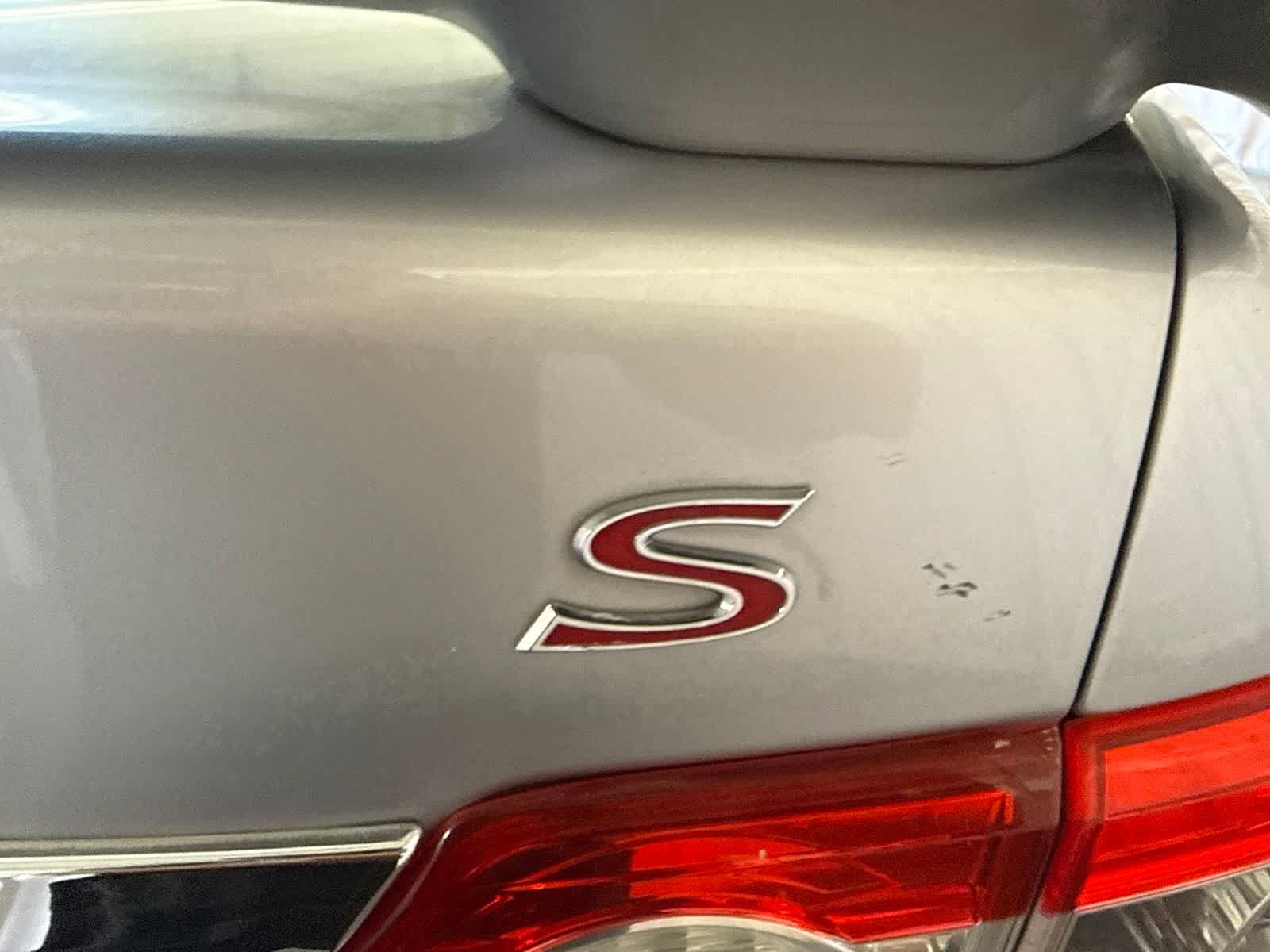 Used 2012 Toyota Corolla S FWD image 15