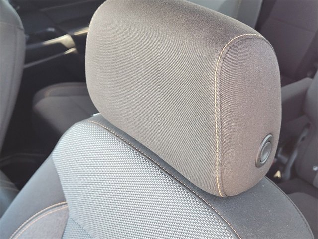 Used 2021 Chevrolet Traverse LT image 16