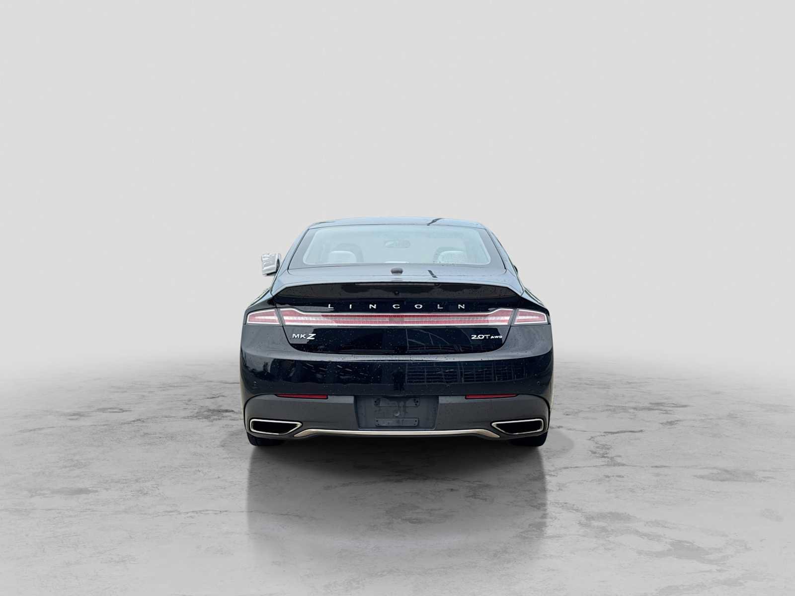 Used 2017 Lincoln MKZ Premiere AWD/4WD image 4