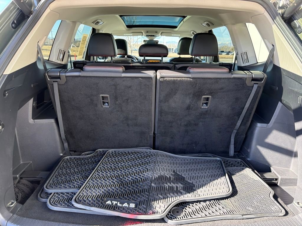 Certified 2024 Volkswagen Atlas Peak Edition SE image 25