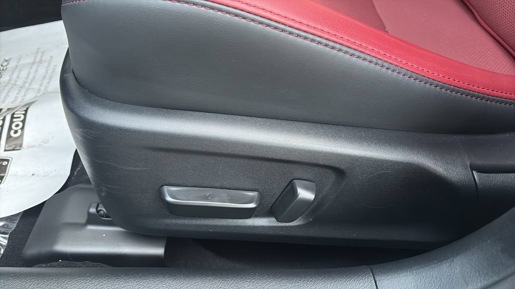 Used 2025 Lexus IS 350 F Sport RWD image 16