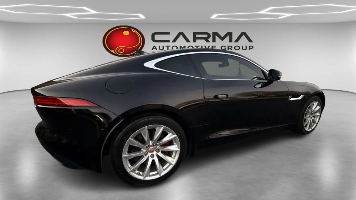 Used 2017 Jaguar F-TYPE Coupe image 5