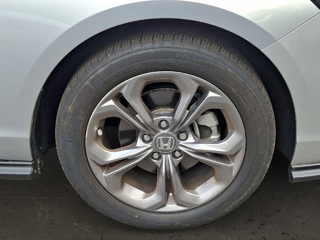 Used 2024 Honda Accord EX image 10
